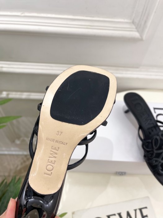 Босоножки фото 9