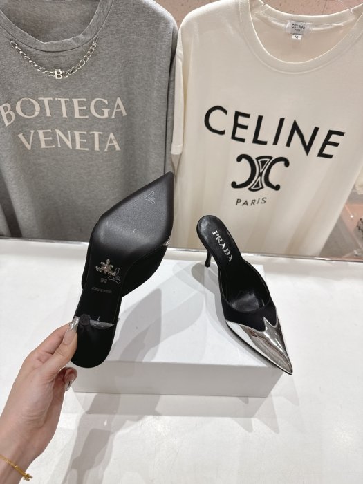 Босоножки фото 9