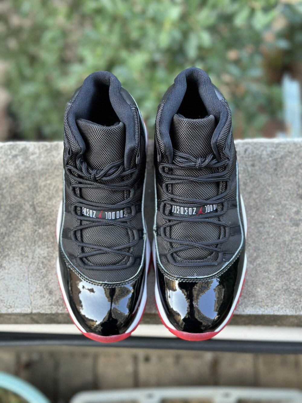 Кроссовки Air Jordan 11 Bred 378037-061 фото 2