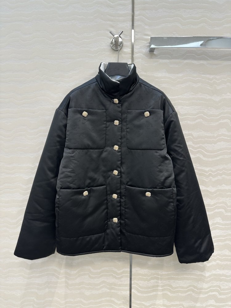 Куртка жіноча