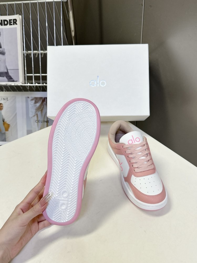 Sneakers women's фото 9