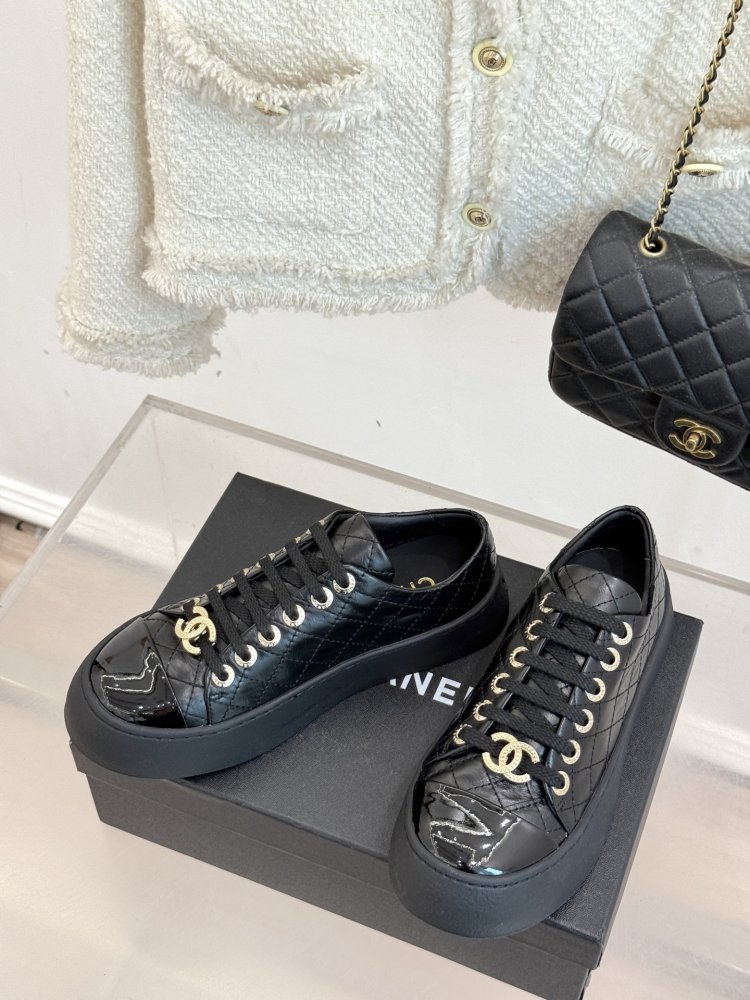 Shoes women's on platform 35 mm фото 2