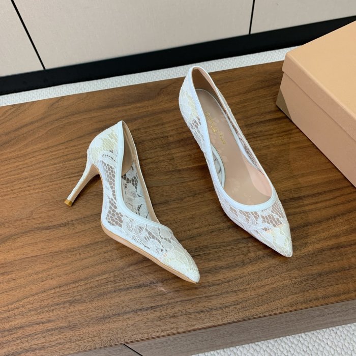 Туфли женские фото 3