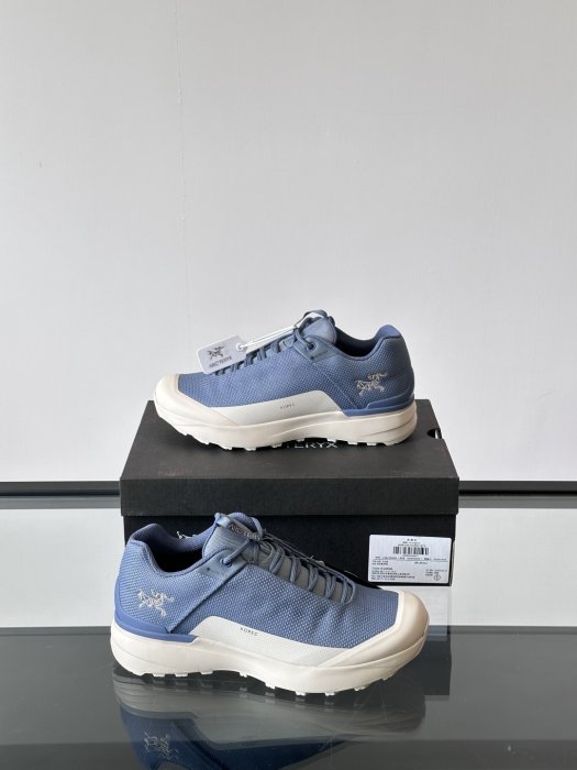 Кросівки чоловічі фото 4