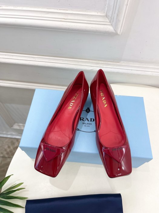 Туфлі жіночі