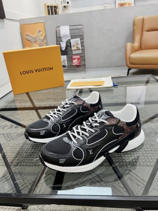 Кроссовки мужские