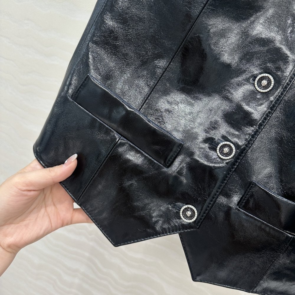 Vest leather female фото 6