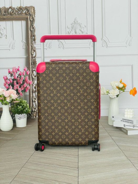 Чемодан Horizon 55 для ручной клади 38х55х21 см фото 5