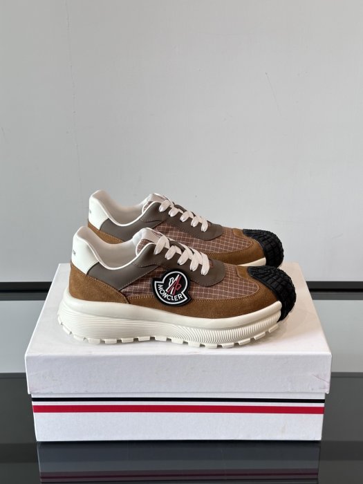 Кроссовки мужские