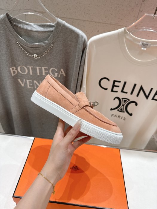 Лоферы женские фото 5