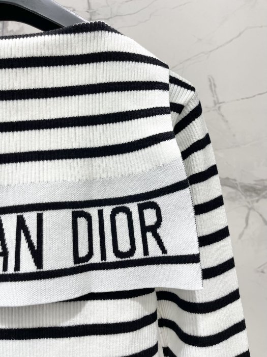 Кофта жіноча фото 6