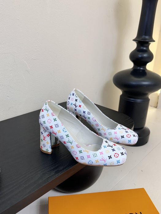 Туфли женские фото 2