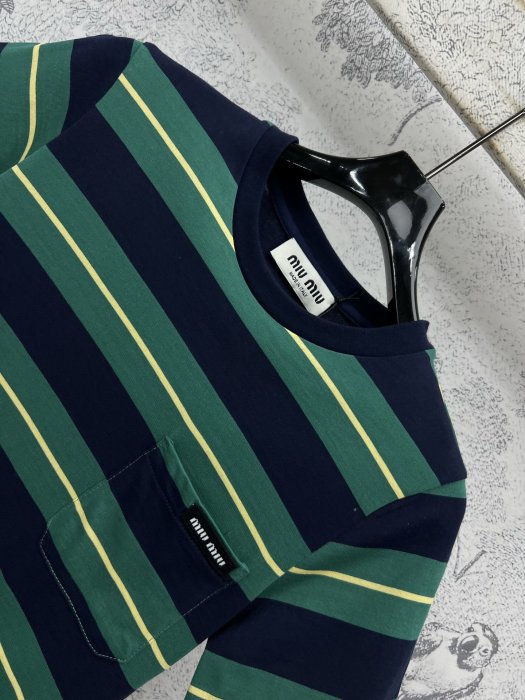 Футболка женская фото 2