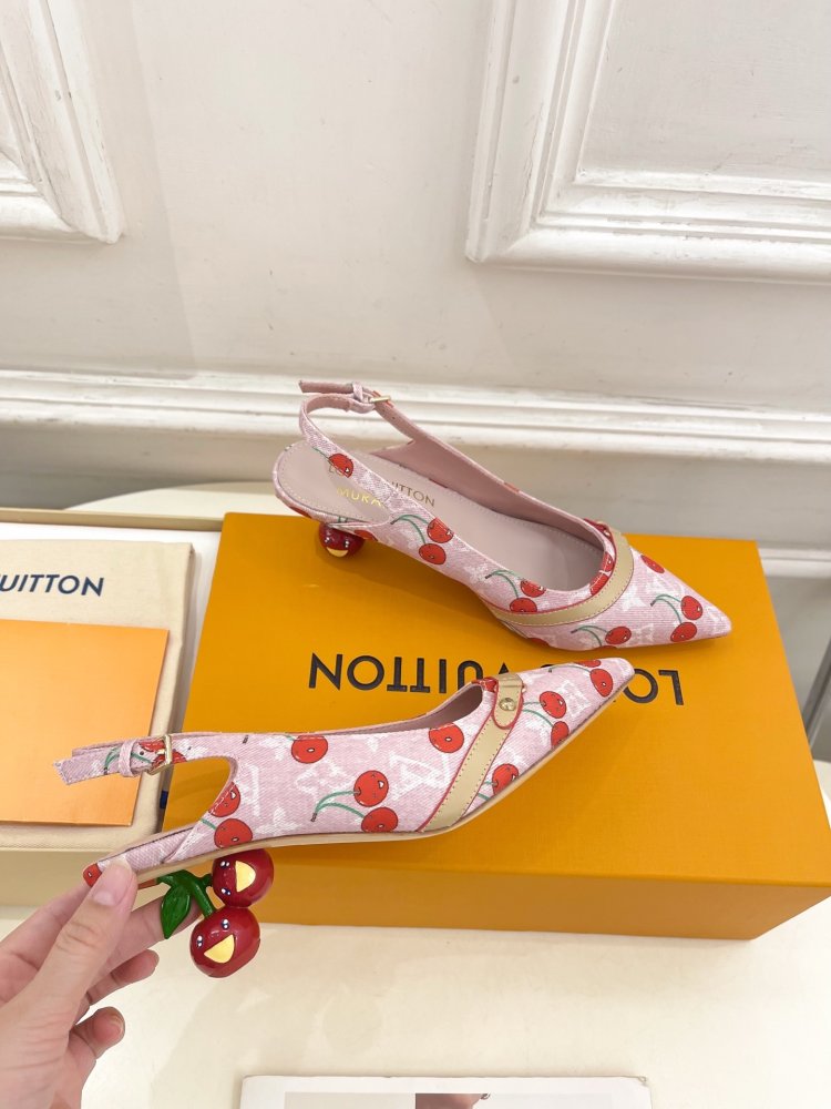 Босоніжки фото 4