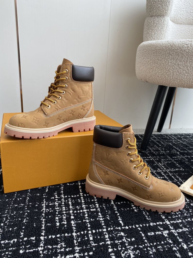 Ботинки женские Louis Vuitton x Timberland фото 5