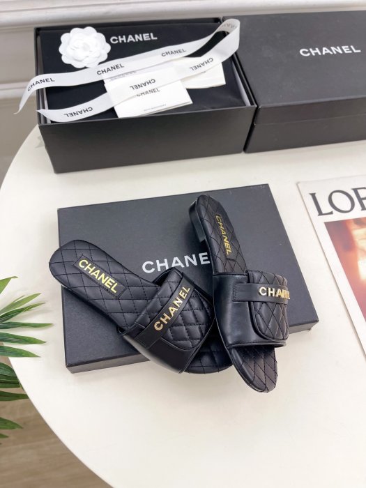 Шлепанцы фото 2