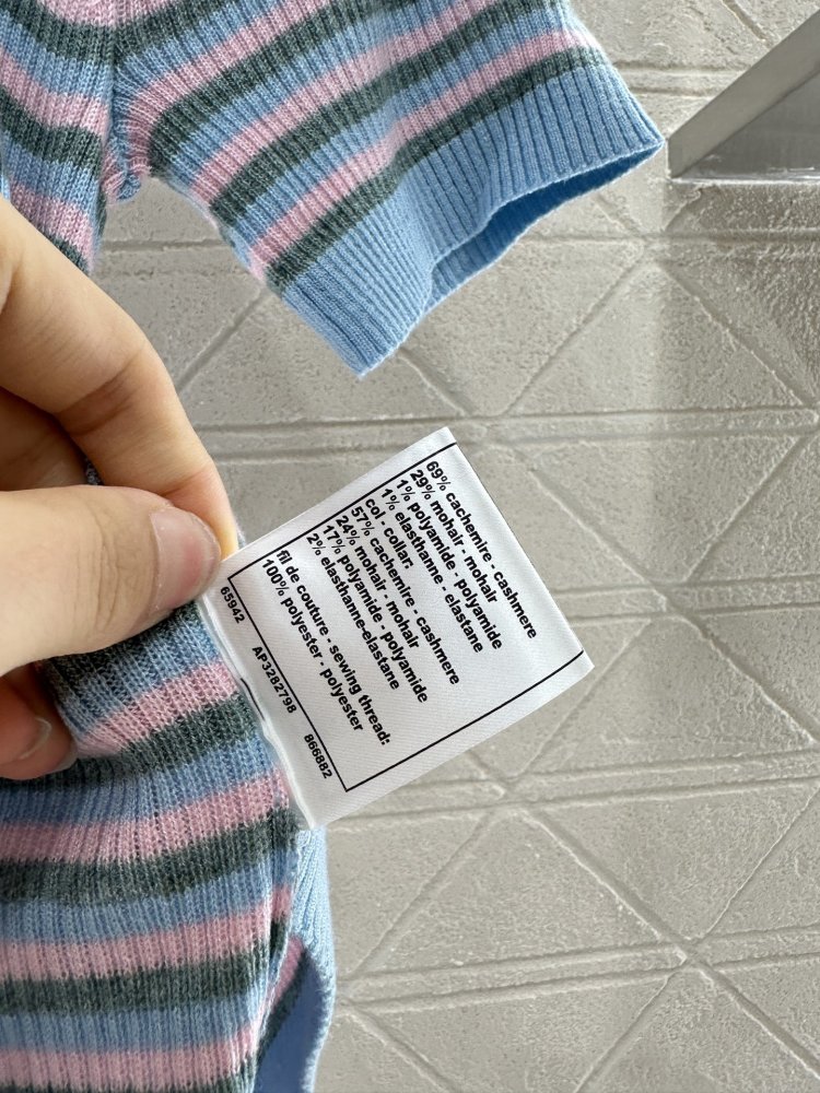 Футболка жіноча фото 8