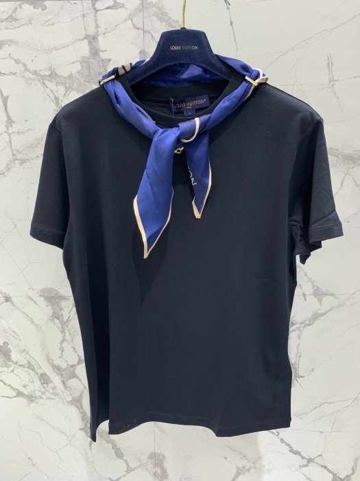 Футболка жіноча фото 2