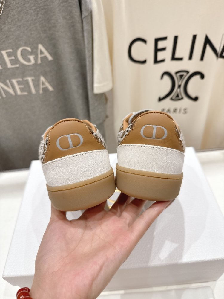 Sneakers women's фото 8