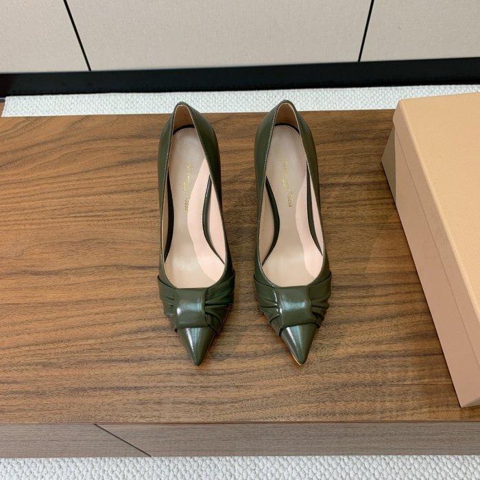 Shoes women's