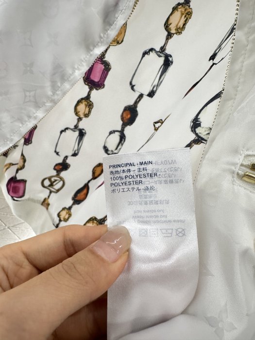 Jacket women's фото 9