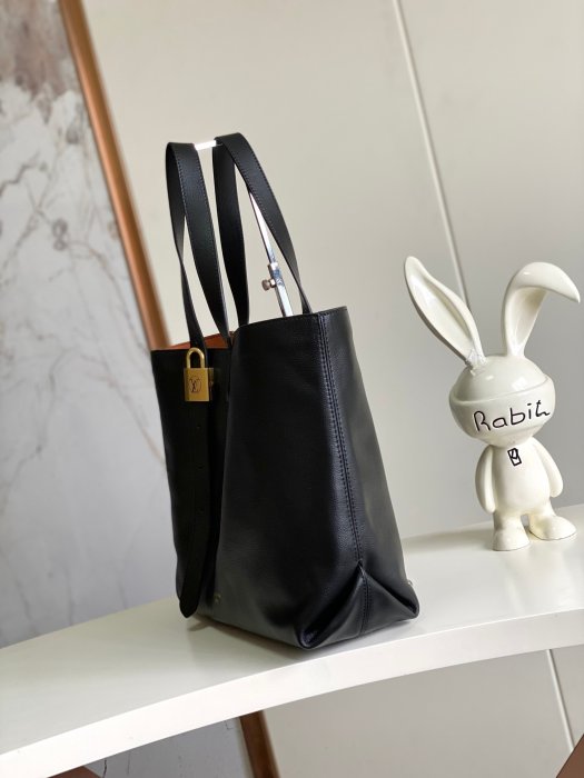 Сумка жіноча Low Key Hobo 47 см фото 2