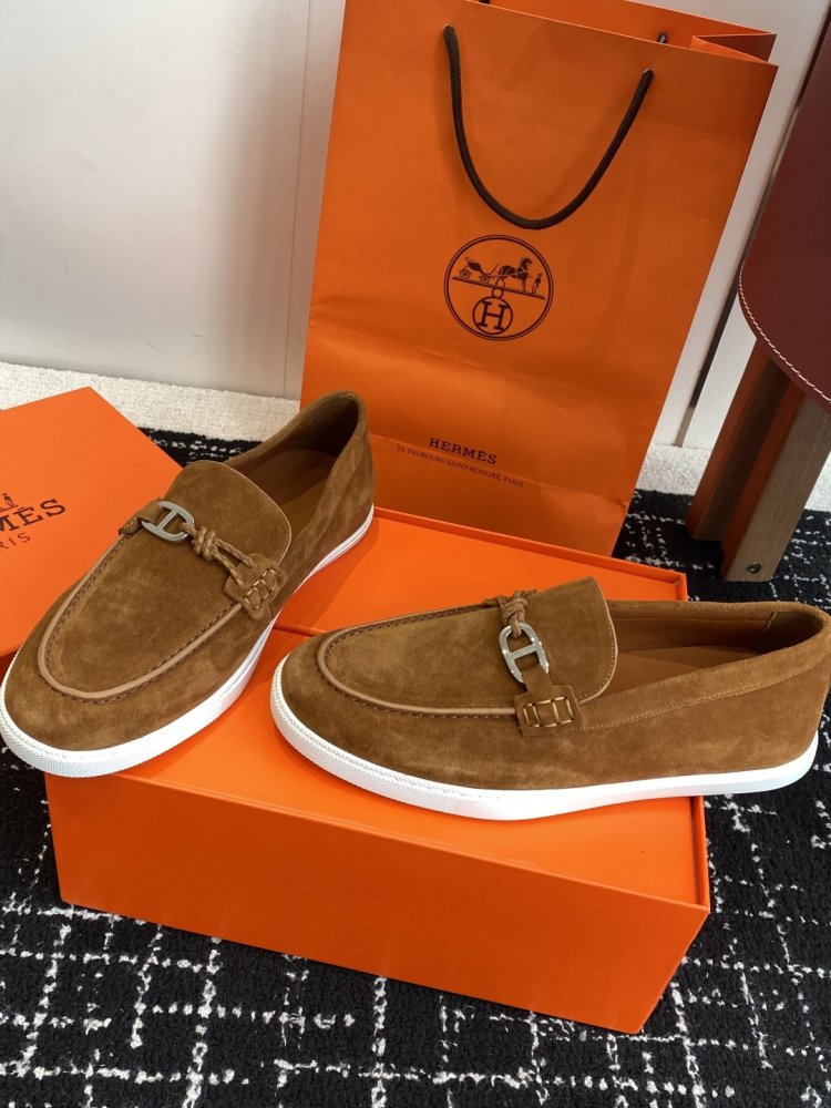 Лоферы женские фото 3