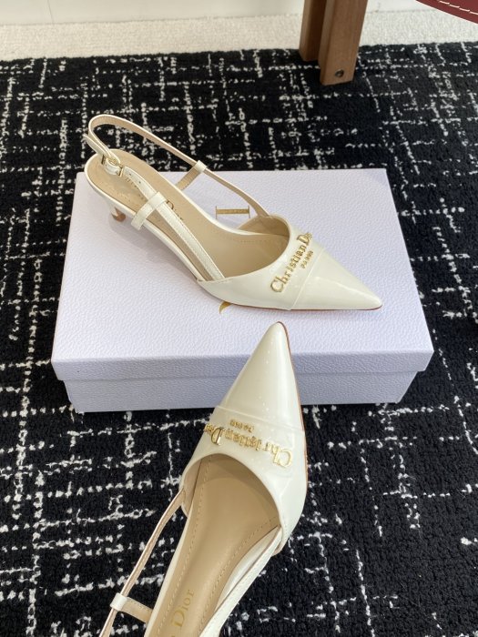 Босоножки фото 6