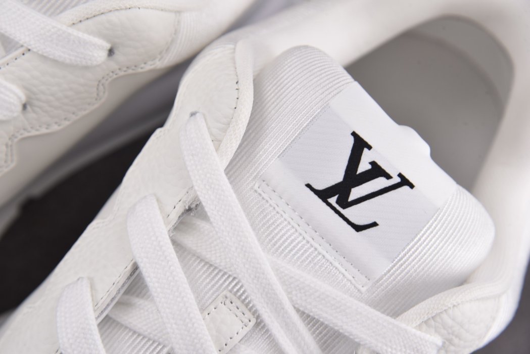 Кроссовки LOUIS VUITTON 2025 Classic White фото 9