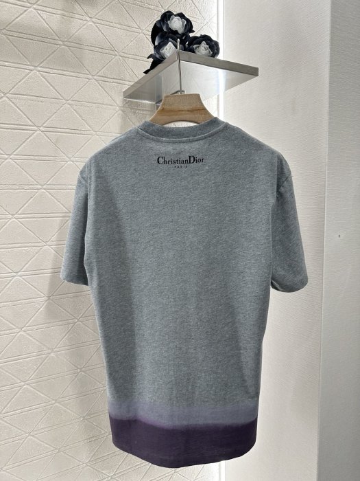 Футболка женская фото 2