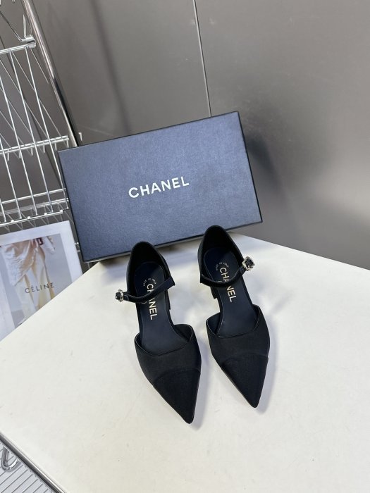 Туфли женские