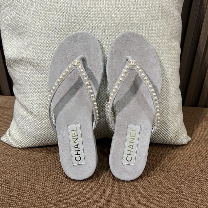 Шлепанцы Chanel 25C