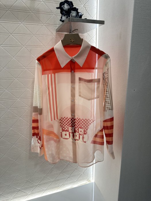 Рубашка женская