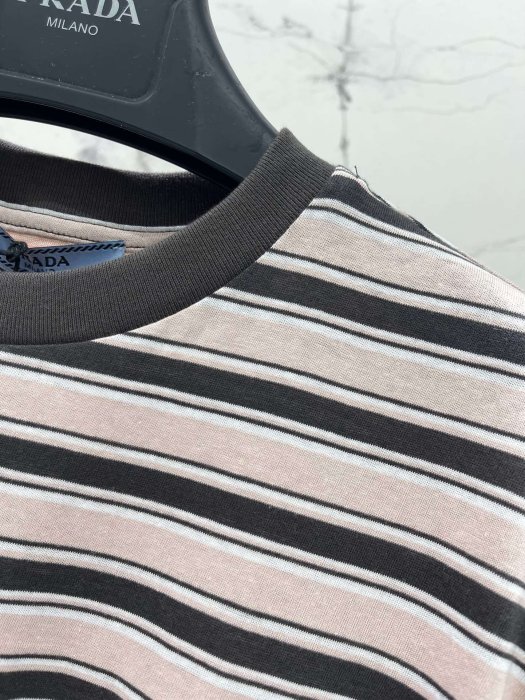 Футболка женская фото 4