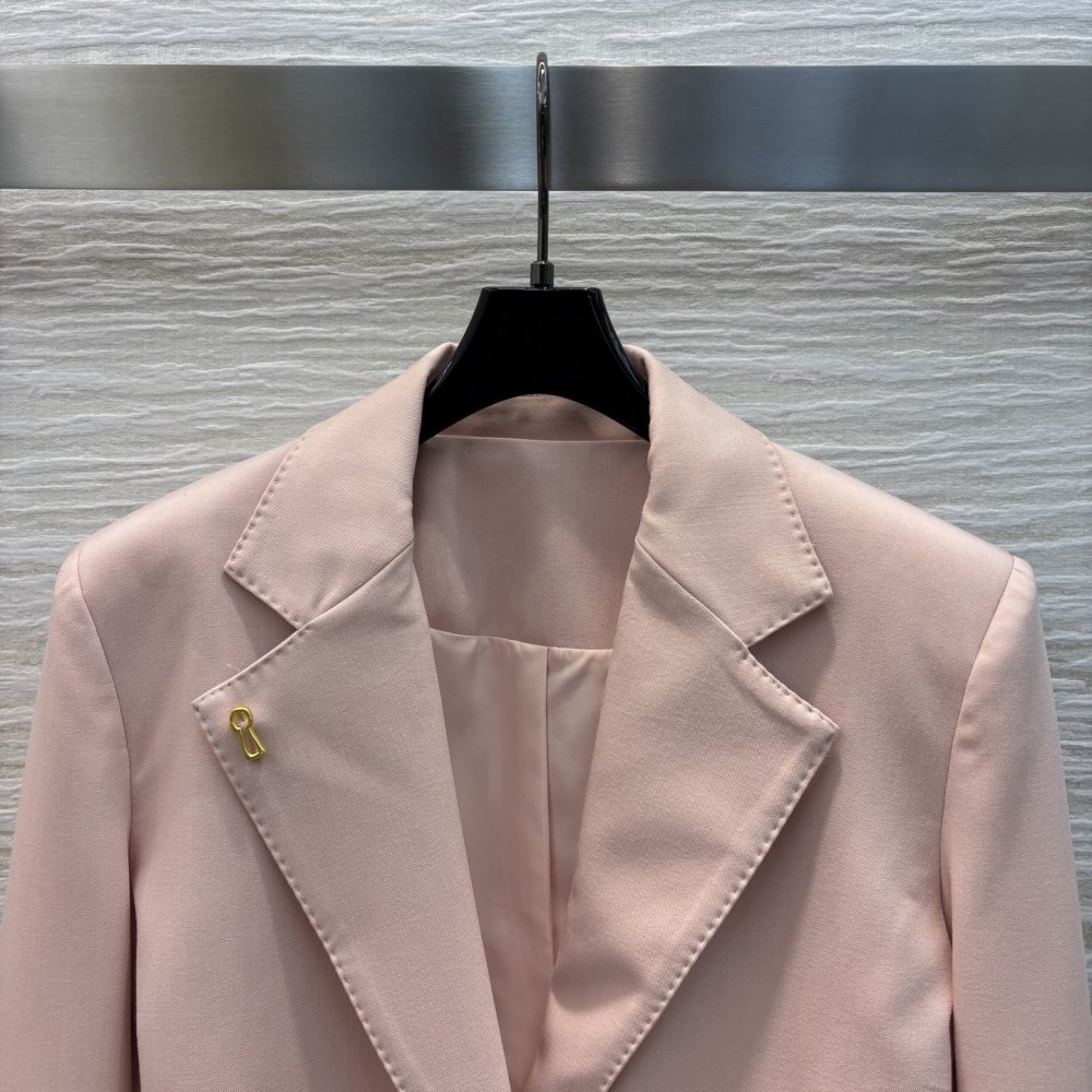 A jacket female фото 2