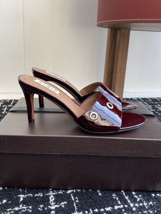 Босоножки фото 2