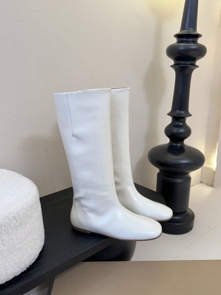 Чоботи жіночі фото 2