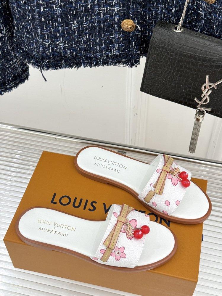 Шльопанці жіночі фото 3