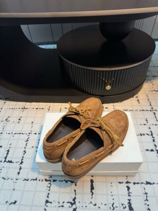 Лоферы женские фото 8