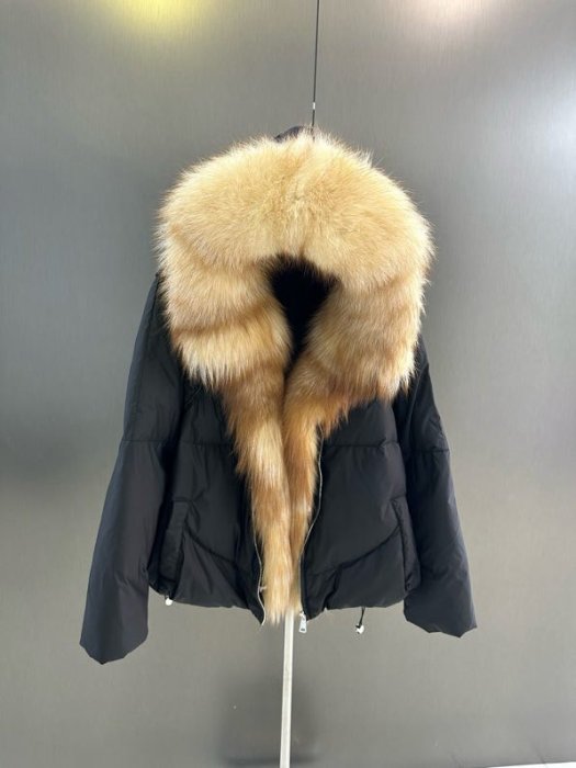 Down jacket female from fox fur фото 3