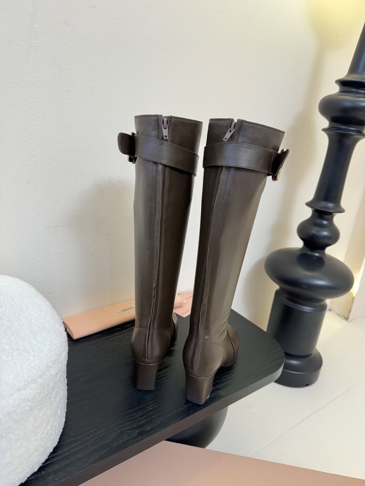 Boots women's фото 7