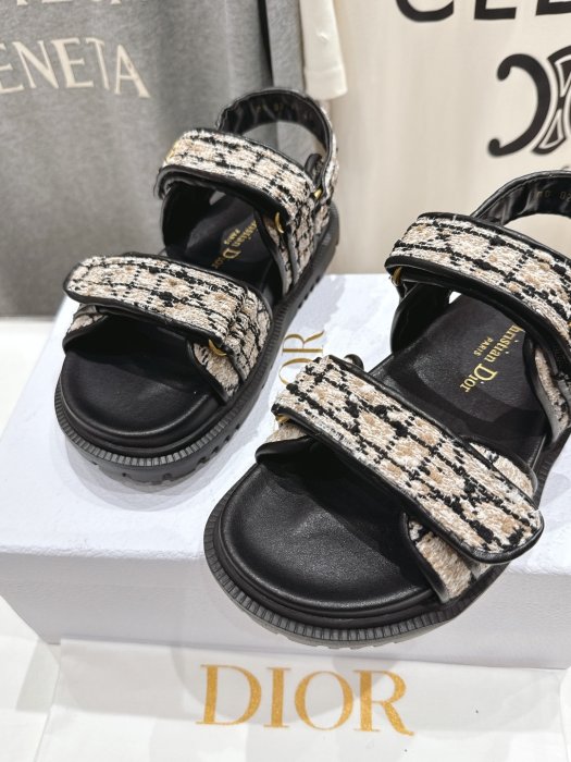 Sandals women's фото 7