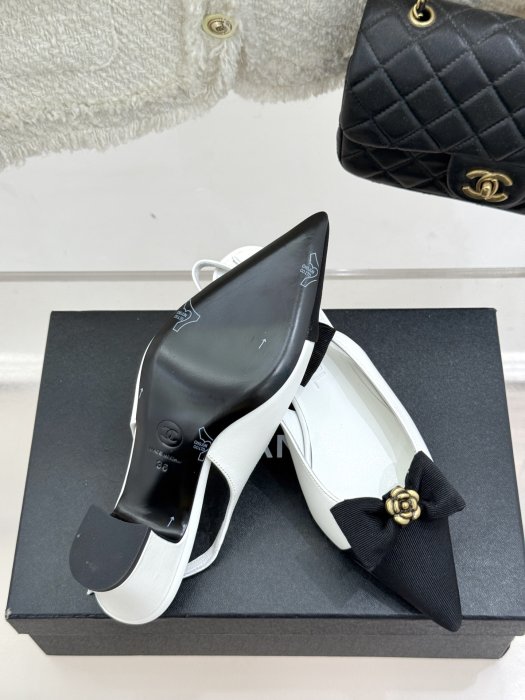 Босоножки фото 9