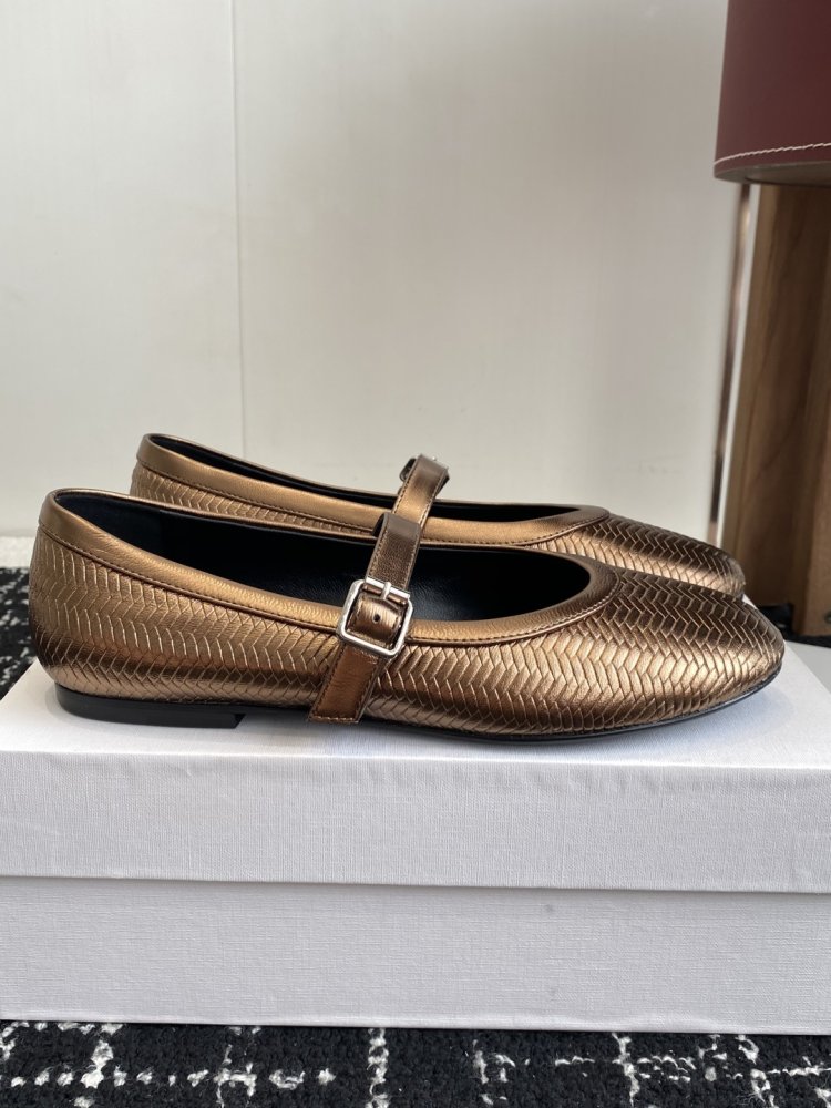 Балетки кожаные фото 2