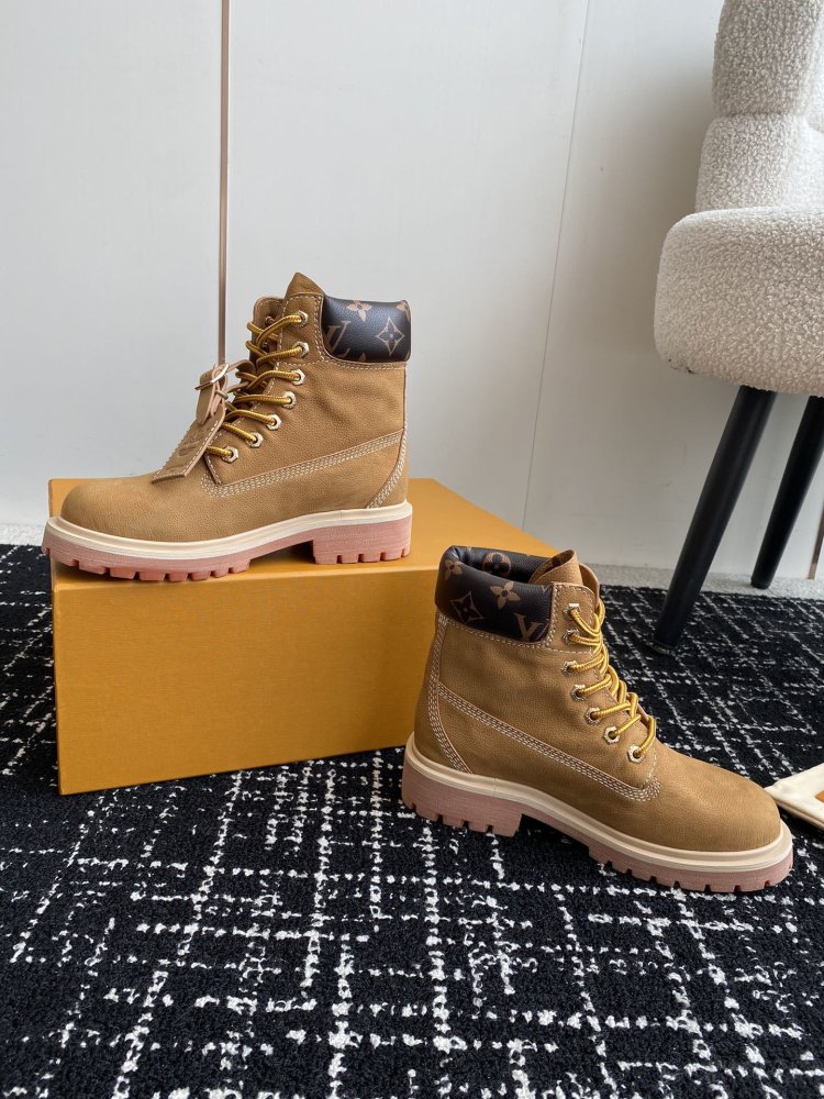 Ботинки женские Louis Vuitton x Timberland фото 5