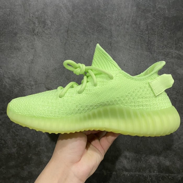 Sneakers Yeezy350 V2 EG5293 фото 2