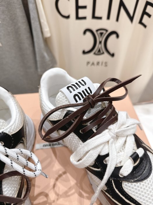 Кроссовки фото 6