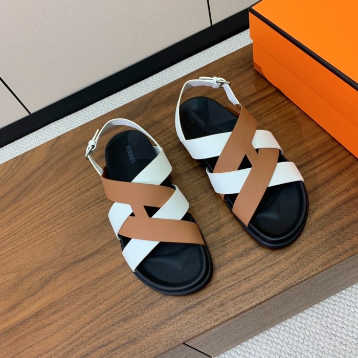 Сандалі жіночі фото 3