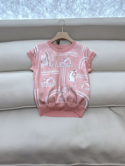 Costume female фото 5