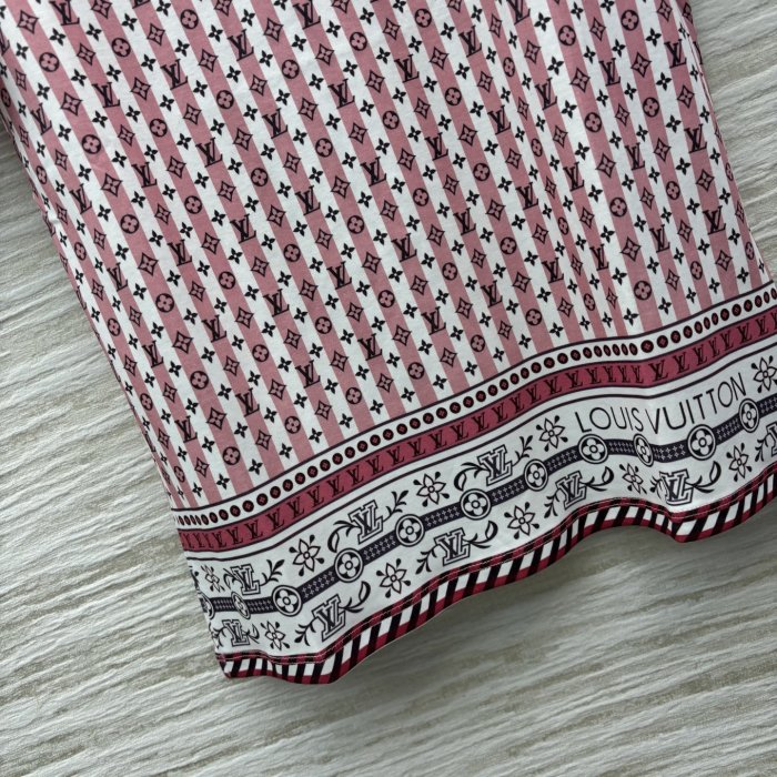 Футболка женская фото 7